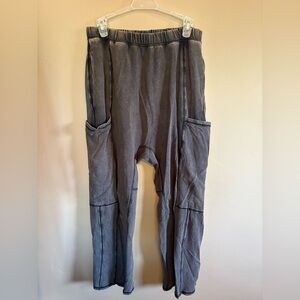 Free People Hot Shot pants washed back size L